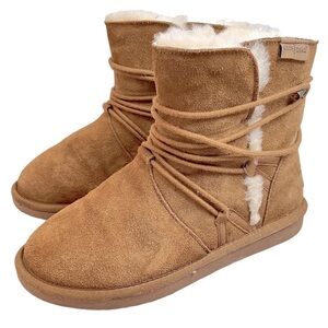 Minnetonka Woburn Wrap Lace Sherpa Lined Boots